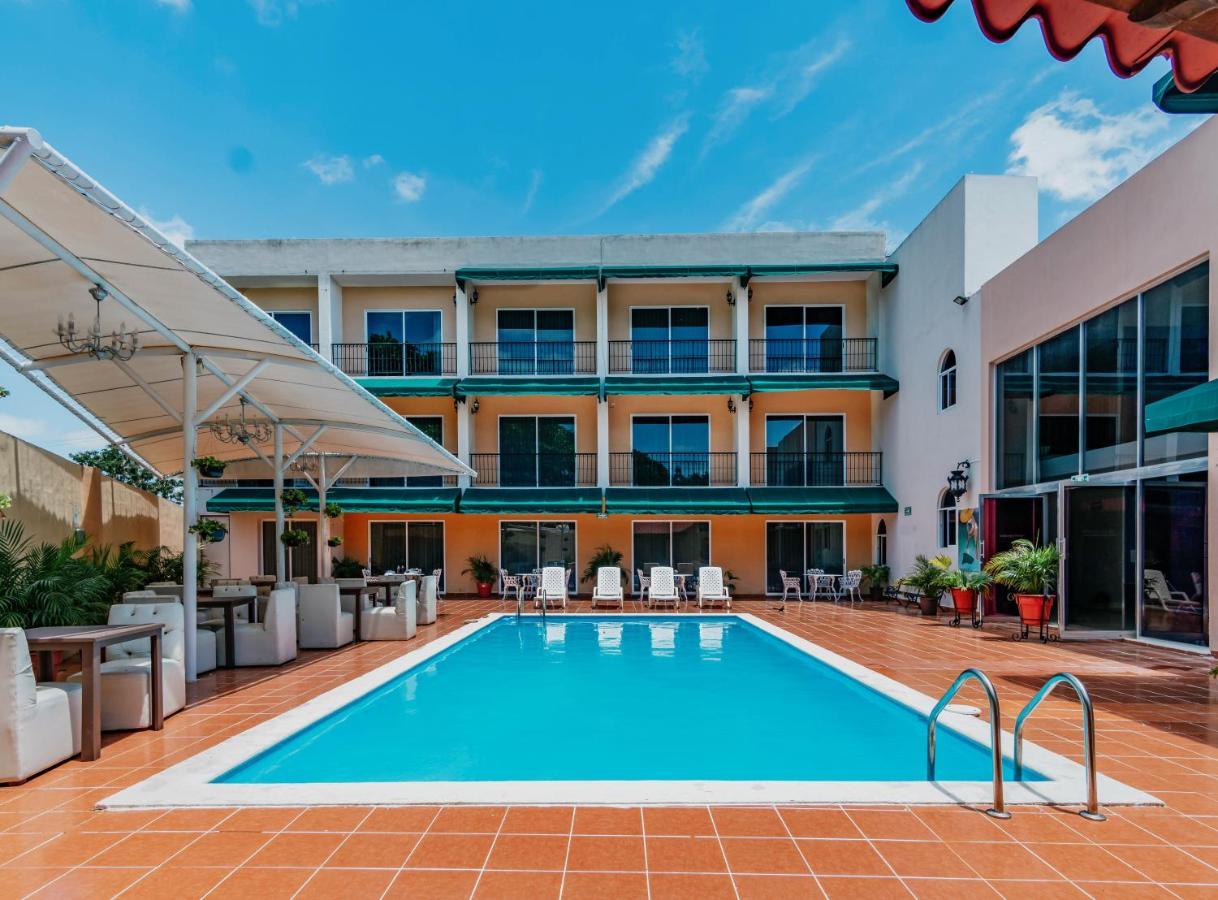 Hotel Siglo 21 Мерида Екстериор снимка