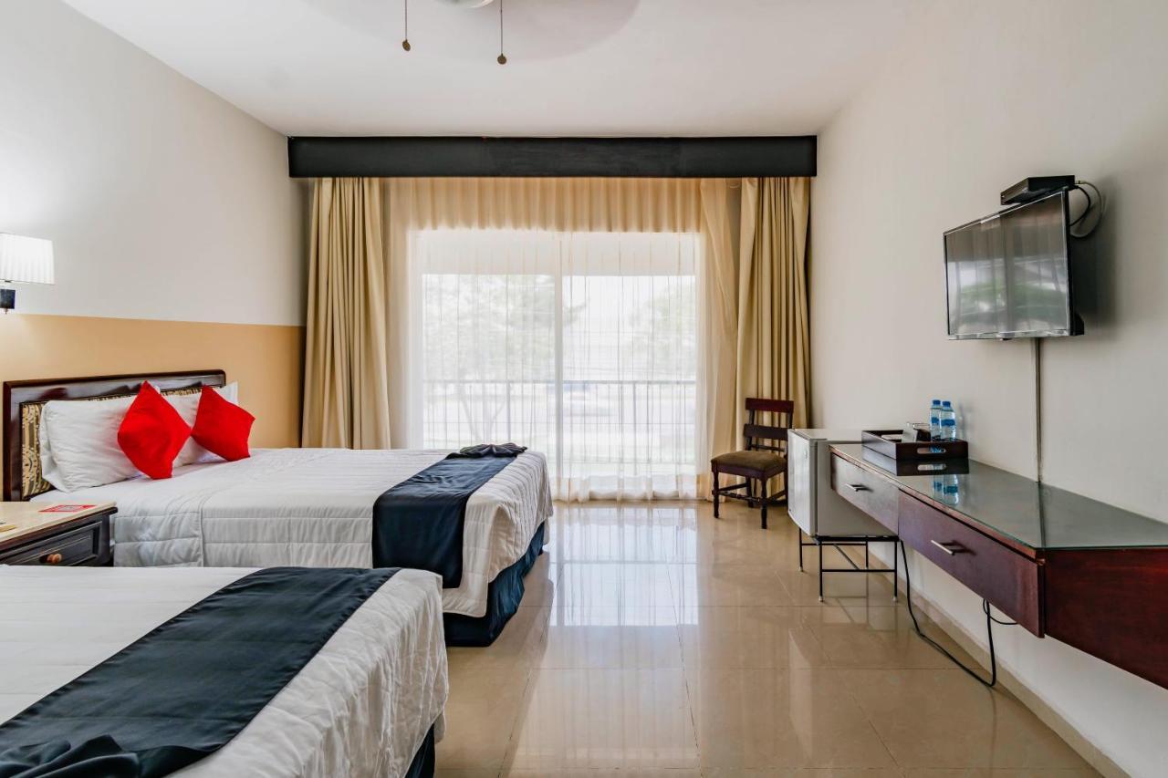 Hotel Siglo 21 Мерида Екстериор снимка