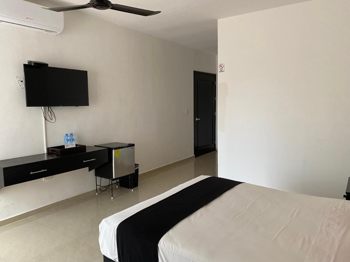 Hotel Siglo 21 Мерида Екстериор снимка
